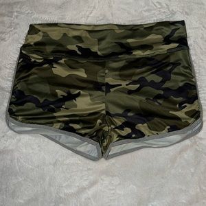 NWT Satin feel camo bike shorts (bootie shorts)